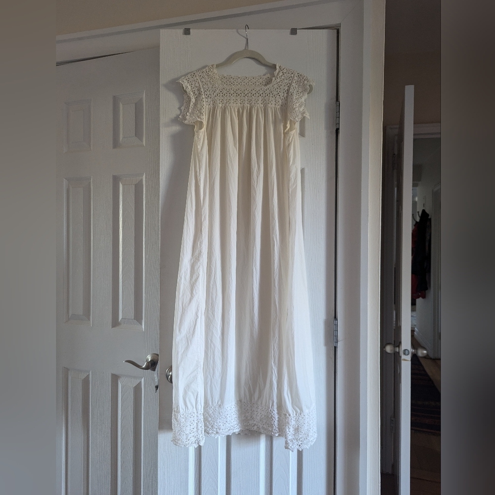 Doen Catriona dress in Salt